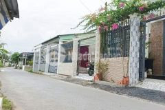 Chủ kẹt tiền bán gấp nhà mặt tiền đinh công chánh 104m2 thổ cư rộng rãi giá giảm chỉ còn 2.6 tỷ