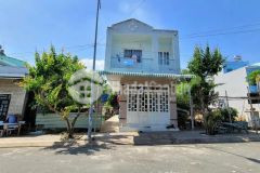 Bán nhà 1 trệt 1 lầu và 4 phòng trọ kdc hố lang, p.tân bình dĩ an