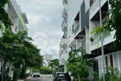 Đường c3 đối diện công viên vcn phước long 1, giá 3.4 tỉ