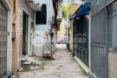 Ngay trung tâm q.10, sư vạn hạnh, nhà mới 2 lầu btct, sân rộng rãi giá chỉ 3.15 tỷ.