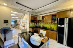 Nhà 50m2 x 4t khu liền kề ngô thì nhậm vỉa hè ôtô tránh, nhỉnh 7 tỷ