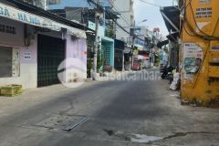 Cần bán gấp nhà hxh đường trường chinh, quận 12, 4,5 x25, nhà sạch sẽ rộng rãi, giá rẻ