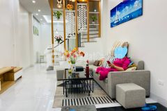 4.2 tỷ 40m2 x 4 tầng, nhà mới phố hoàng mai. quận hoàng mai.