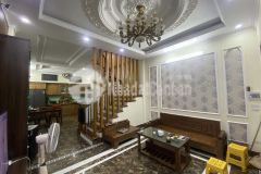 Bán gấp nhà ngọc lâm, nguyễn văn cừ, 65m2, lô góc, ô tô, kinh doanh, nhỉnh 8 tỷ