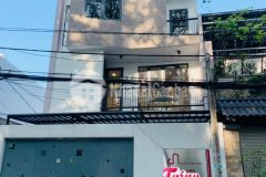 Bán nhà 4 lầu, mt đường 7 linh chiểu, dt 300m2, giá 27 tỷ