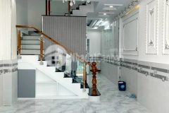 Vào ở ngay bán nhà 4 tầng đẹp huỳnh văn bánh, phú nhuận, 37m2 3.3x11.2m, 5.2 tỷ