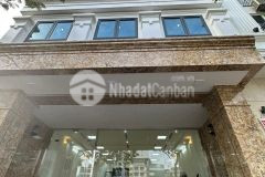 Bán tòa văn phòng 28 tỷ phố hoàng cầu 96m2, 6t thang máy, mt5.5m view hồ đống đa