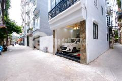 Nhà đại kim ô tô tránh lô góc kinh doanh sầm uất 57mx5t mt 5.8m 7.5tỷ.