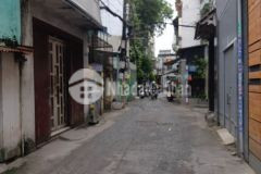 Nhà dương bá trạc 56m2 2 tầng hẻm 5m chỉ 6.5 tỷ.