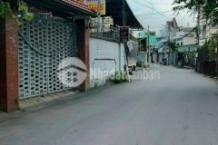 Bán nhà kho đường 37 linh đông, dt 235m2, giá 11.5 tỷ