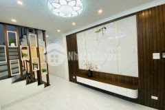 Bán nhà phân lô thịnh quang, đống đa, 5 tầng, ô tô đỗ cửa, 2 mặt thoáng, giá chỉ 5,3 tỷ