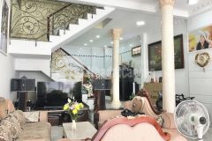 Tôi cần bán căn nhà đường cách mạng tháng tám, phường 5, tân bình