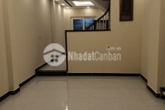 Bán nhà mới ở ngay quang tiến 40m2, 5 tầng, 4 ngủ, giá 3.7 tỷ nam từ liêm. lh 0968672282