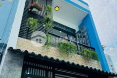 Xe hơi vào nhà chính chủ trang bìa giá tốt khu vực