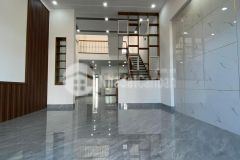 Giới thiệu đến quý khách hàng 1 căn nhà mặt tiền đường nguyễn hữu thọ kinh doanh.