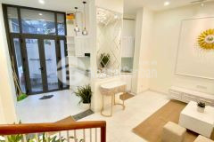 Gấp bán căn góc ngô quyền 3 tầng x 45m2. ôtô tránh. hơn 4 tỷ