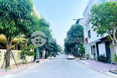 Chính chủ bán liền kề 26 04 đô thị ven sông hạc phường đông thọ, dt 65m3 tầng4.2 tỷ