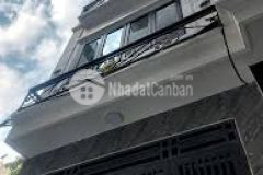 Vị trí nhà rất đẹp lô góc cực thoáng, đường 3 gác cách đường lớn ôtô chừng vài chục mét, gần nhiều