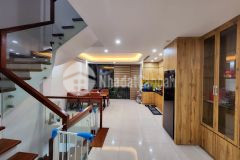 Bán liền kề vạn phúc, tặng full nội thất xịn, 2 mặt đường ô tô, 80m2, giá 11.3 tỷ