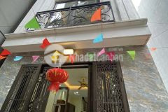 Ban nha 4 tâng vân canh, ngo 188 tinh lô 422b, vê ơ ngay