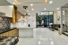 Bán gấp biệt thự giá rẻ, đ.song hành, hóc môn 246m2, 2tầng chỉ 12 tỷ 500 triệu