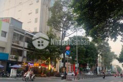 Mt lê hồng phong ngang 4.7m nhà mới 5pn gần chợ kinh doanh đỉnh