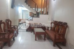 Cho thuê nhà trong ngõ oto đỗ cửa 3 tầng, 60m2, có đủ đồ như trong hình, giá chỉ 4trtháng gần đh y