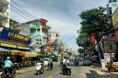 Mặt tiền nguyễn văn công, p.3 4.7m x 45m, 4 lầu