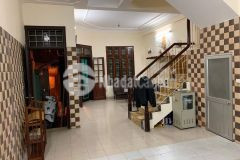 Bán nhà gốc đề, nhà xây kiên cố diện tích rộng, vị trí đẹp 61m4t 5,9 5,65 tỷ