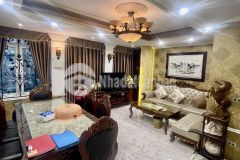 Bán nhà đường láng, ô tô, dt 50m2 5t, mt 4,6 m, giá 7,5 tỷ, lh 0984417892