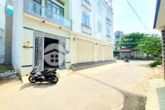 Bán gấp nhà hẻm xe tải đỗ cửa thạnh xuân 24 quận 12 60m2 giá 5.3 tỷ