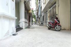 Bán nhà đại mỗ ô tô vào nhà kinh doanh 40m ra mặt phố 40m 5 tầng 4,85 tỷ 0973136286