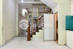 Bán nhà mặt ngõ hoàng mai, ô tô, kinh doanh, 43m2, 5 tầng, chỉ 4.94 tỷ