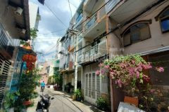 Nhà giáp quận 1 tphcm sổ hồng chính chủ, giá rẻ, khu kinh doanh 17hht32980565