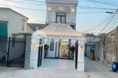 Bán nhà lầu mới xây gần chợ phú mỹ mặt tiền kinh doanh