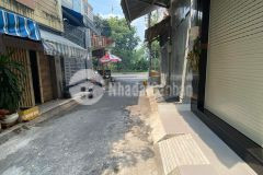 Bán nhà 4,5 tỷ. đường 43, khu bình phú. 3 x 10. 2pn 2wc từng tầng.