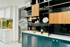 Nhà phường 7, sát hẻm ô tô, 3 phòng ngủ, xây btct.