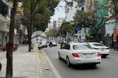 Mặt phố huế bán 172m2 tặng nhà hai bà trưng