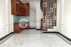 Siêu hiếm 5 tầng di trạch hoài đức, 2.38 tỷ sát ôtô