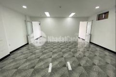 Cho thuê cho thuê văn phòng có ban công và phòng họp riêng mặt tiền đường ông ích khiêm