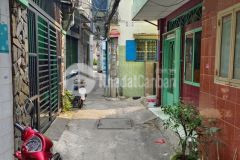Nhà giáp quận 1 tphcm sổ hồng chính chủ, giá rẻ, khu kinh doanh 0932980565