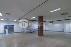 Cho thuê mặt bằng 2000m2 2 tầng tại vị trí trung tâm quận hai bà trưng hà nội