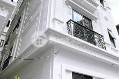 Bán gấp nhà nguyễn sơn, bồ đề, 35m2, phân lô, ô tô, gần cc berriver, nhỉnh 4 tỷ