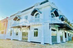 Nhà phố mặt tiền 1 triệt 1 lầu sân thượng view siêu đẹp giá đầu tư tốt