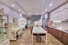 Bán gấp nhà ngõ chợ khâm thiên, dt 35m x 4 tầng, để ở, 3 gác giá 3 tỷ