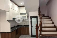 Bán nhà phố trần thái tông cầu giấy 5 tầng mới đẹp ô tô gần nội thất xịn.