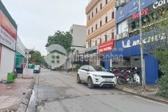 Hàng hiếm còn xót lại, đất đấu giá việt hưng, ngay cạnh big c, phố kinh doanh sầm uất