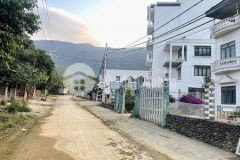 Bán lô đất mặt đường trục chính suối ngọc tại tiến xuân, gần khu homestay nhà của tớ, giá hơn 2 tỷ