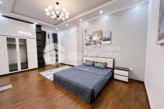 Bán nhà phố hoàng văn thái, nhà đẹp, ngõ thông, sát ô tô tránh, dt 46m2 x5t chỉ 5.98 tỷ