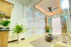 Gần phố, ngõ thông, ô tô đỗ hoàng mai 35m, giá 2.9 tỷ. ở ngay. lh 0364.260.565